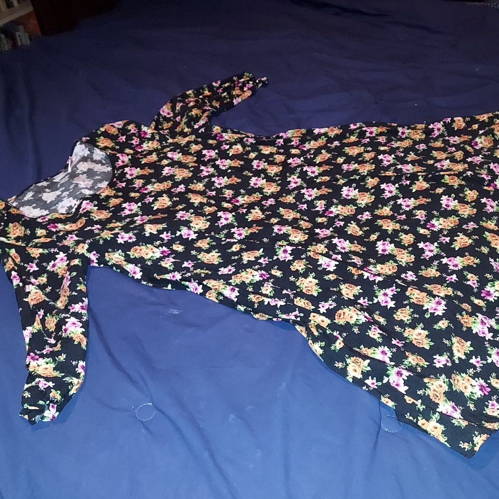 Kimchi Blue  100% Rayon Dress/Tunic Size L
